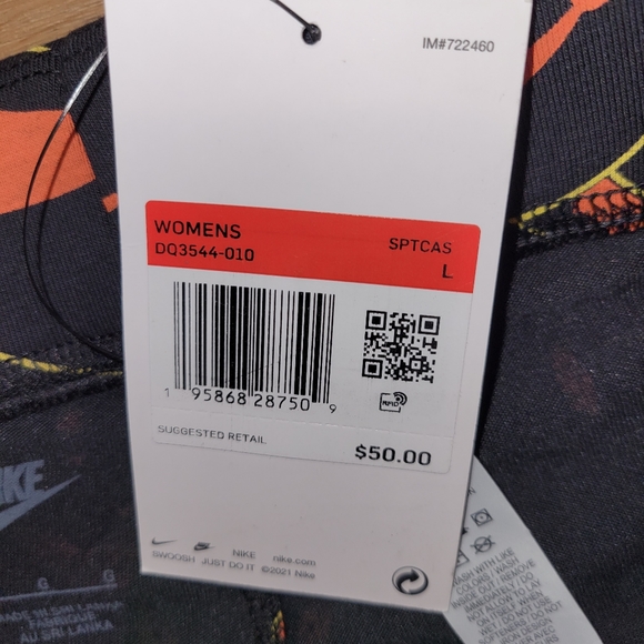 Nike Womens Mid Rise Essentials Bike Shorts Tight Fit Size Large New - Picture 3 of 6